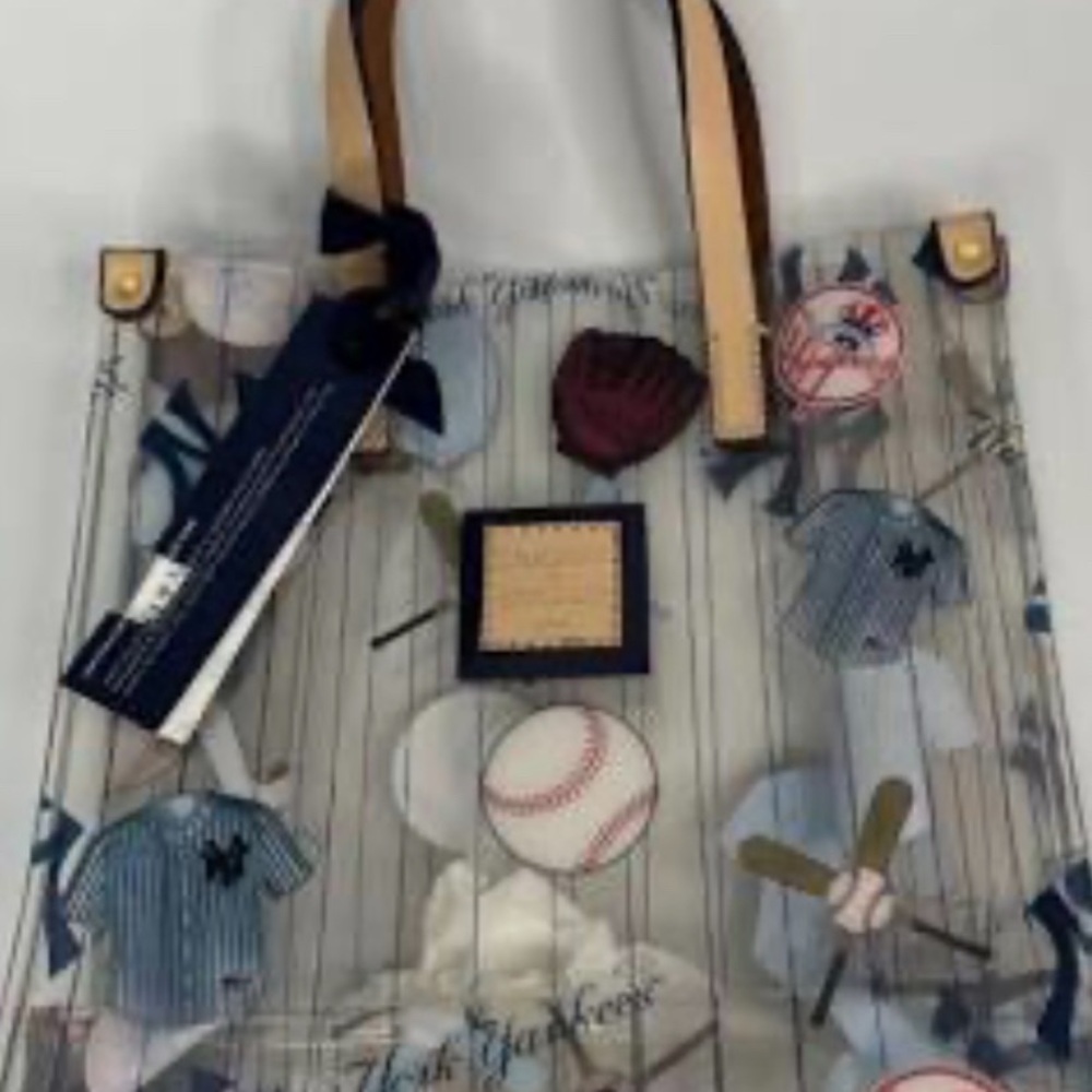 ISO Dooney & Bourke Yankees Clear Lunch Tote MLB Baseball $200 OBO - Picture 3 of 4